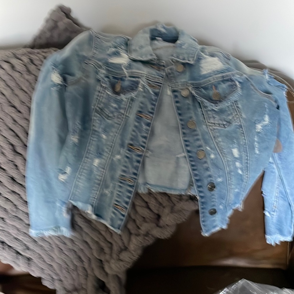 Brand new jean jacket! Super cute! - Picture 3 of 5